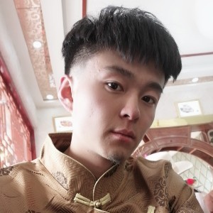 °她