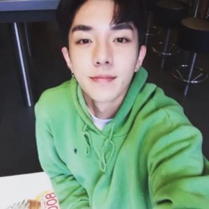 天云小哥哥
