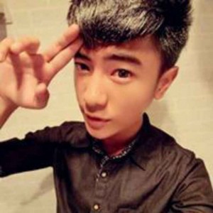 阳 光
