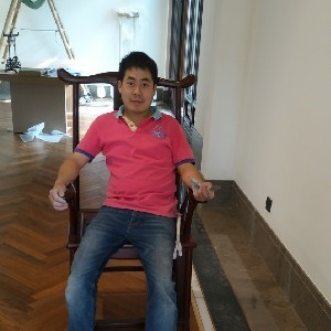只听叮咚响
