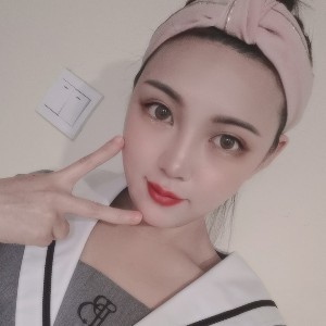 小球球吖