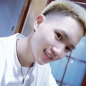 风中的滑板