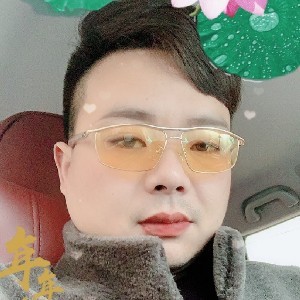 伤心的男孩