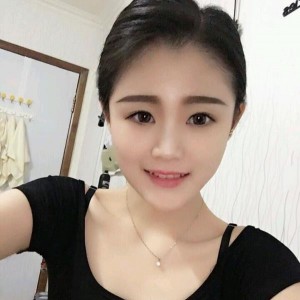 蜡笔小欣。。