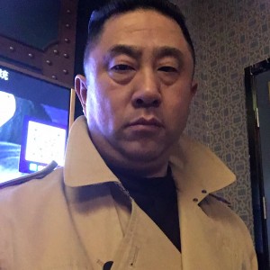 时尚帅大叔