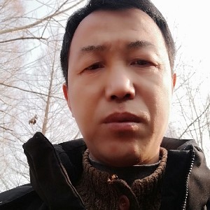时尚的飞机