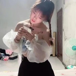 抱抱欣欣阿