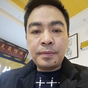 傲娇的短靴