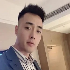 淑男。