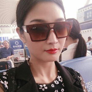 艾莉姿