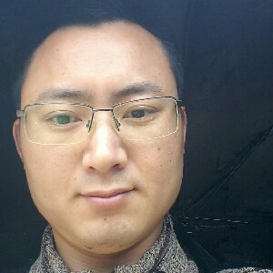 雪白的书包