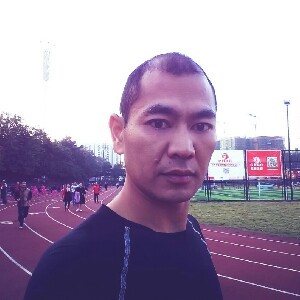 端庄的白昼
