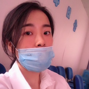 露哥～