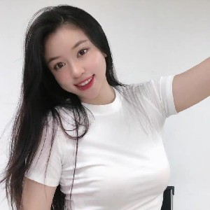 月亮的裙角