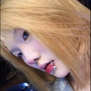 依依呀一