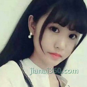 A  橘子