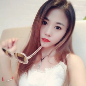诱人的小可爱