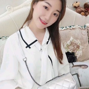 小冉然