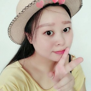 见一个爱一个