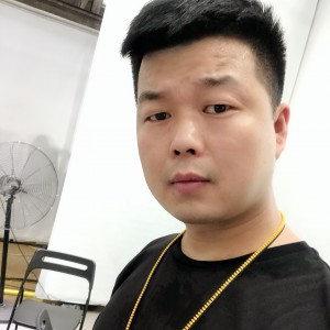瓜子在睡懒觉