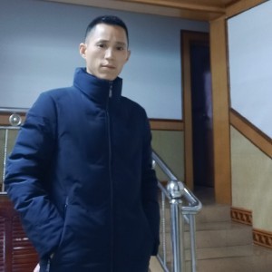 沉默的溪流