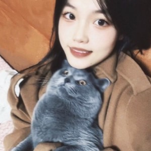 是小欣吖