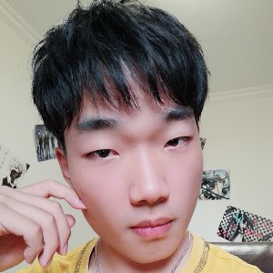 现实的短靴