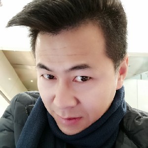 宏飞一一龙