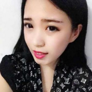 曼妮ee