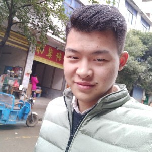 苍白天F