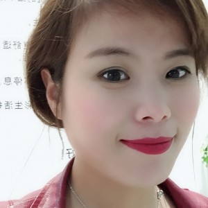 崔崔抱抱