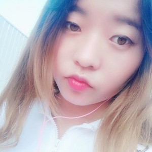 幸福并快乐的鸟