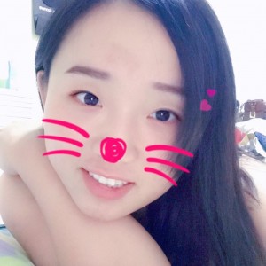 住16楼的氲氤少女。
