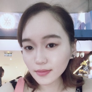 张星月 Avril Zhang