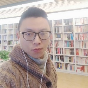 努力奔跑的兔子