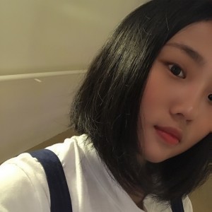 玥儿弯弯灬