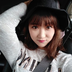 粉红辣妹子