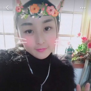 只为你留恋那半世浮华丶