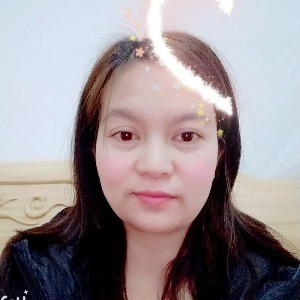 小小霞霞