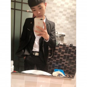 爱是小哥哥