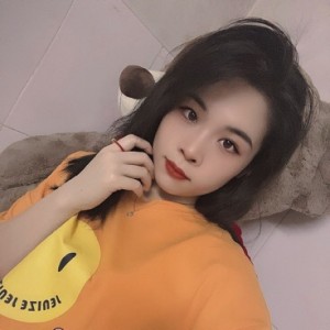 贪玩猫咪