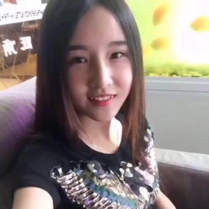 灯火阑珊静