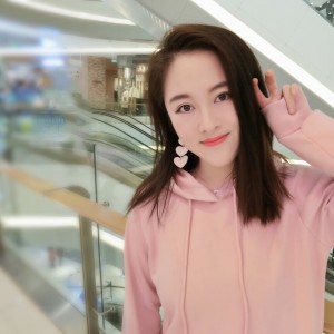 爱吃面的小姐姐