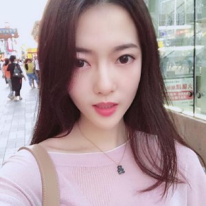 李静雅女士