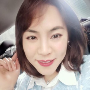 爱笑的眼睛😊