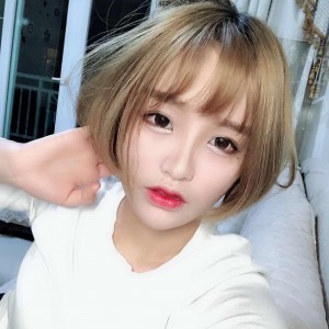 巧笑嫣然