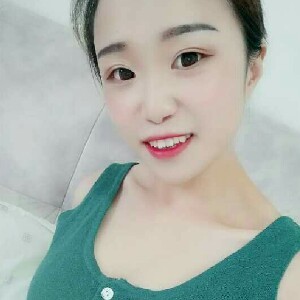娇小萌