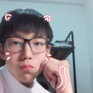 抹茶超逊的