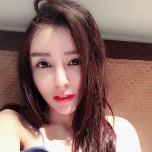 小啾啾啾啾