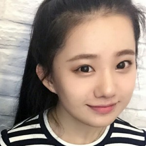 李吖苜